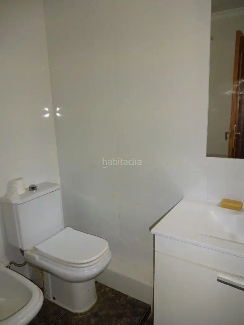Bathroom of Attic for sale in Mataró