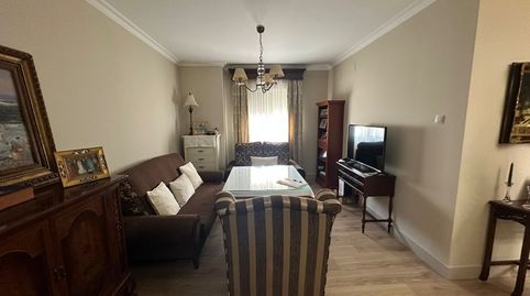 Foto 5 de Piso en venta en Lora del Río, Sevilla