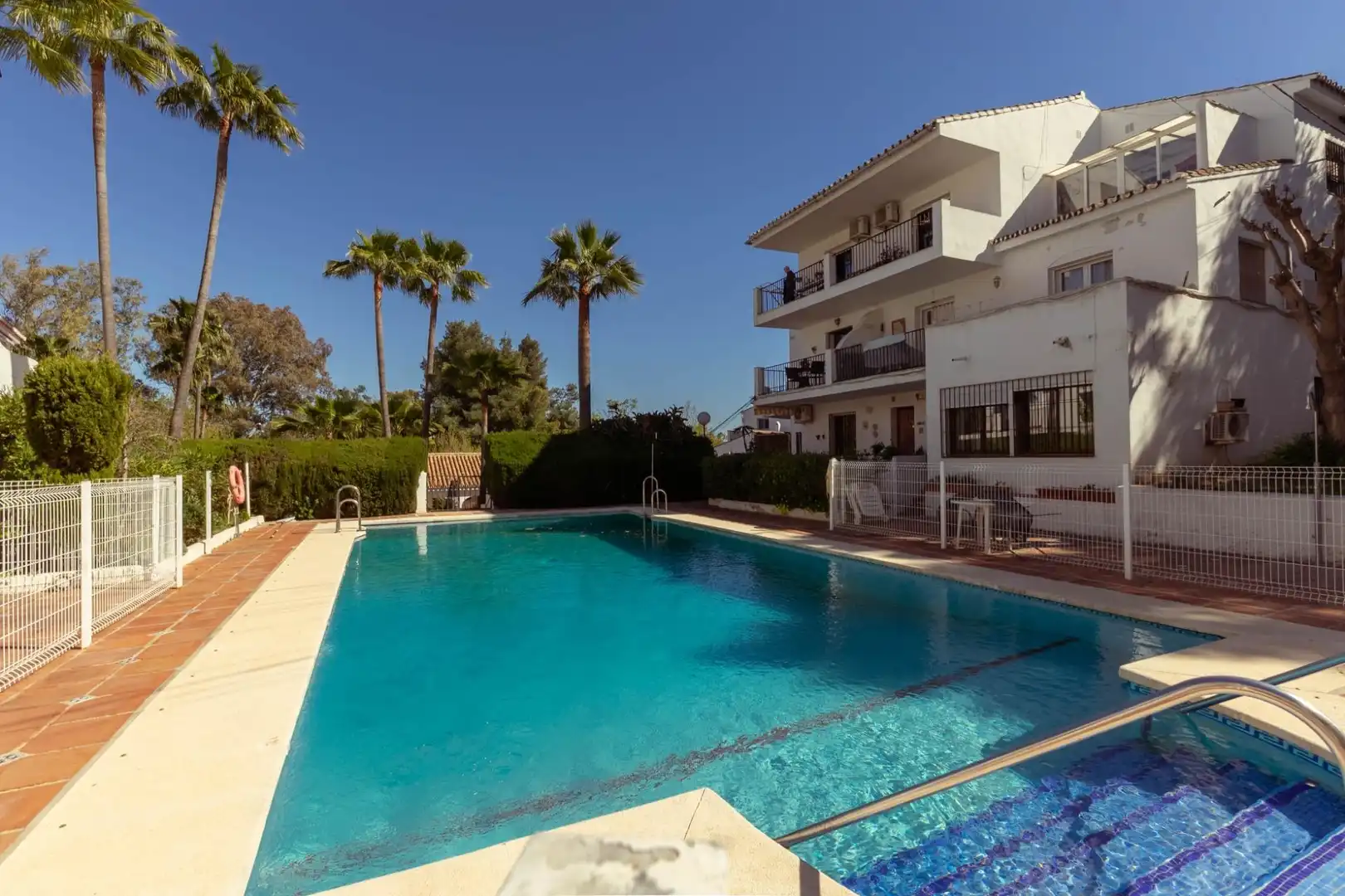 Piscina de Apartament en venda en Mijas amb Aire condicionat i Calefacció