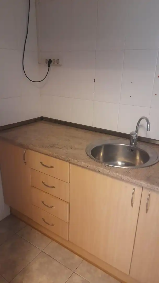 Küche von Fabrikhallen zur Miete in Cubelles
