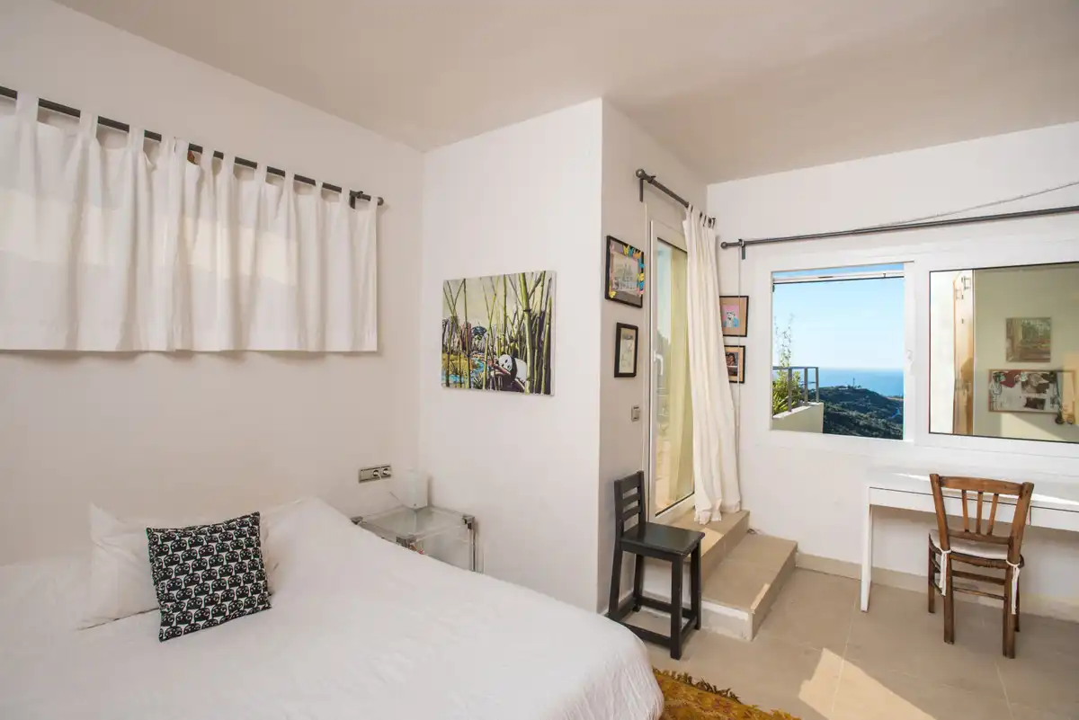 Bedroom of Houses for rent in Marbella  with Air Conditioner, Private garden and Terrace