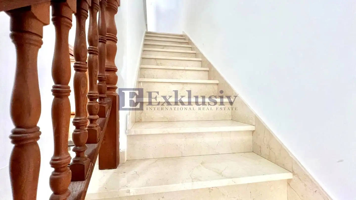 Ground floor for sale in Arona  with Air Conditioner, Terrace and Storage room