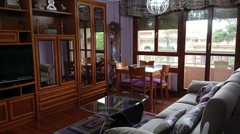Photo 3 of Flat to rent in Avenida de la Paz, Gran Via, La Rioja