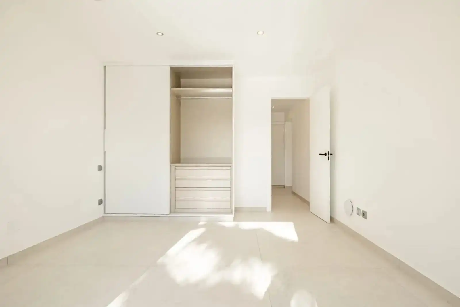 Chalet con piscina en venta en Avenida de las Golondrinas, imagen 44