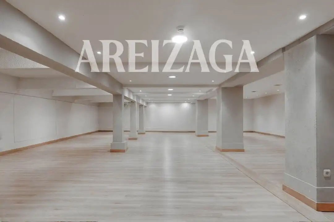 Geschaftsraum zur Miete in Antso Jakituna Hiribidea, 20, Amara