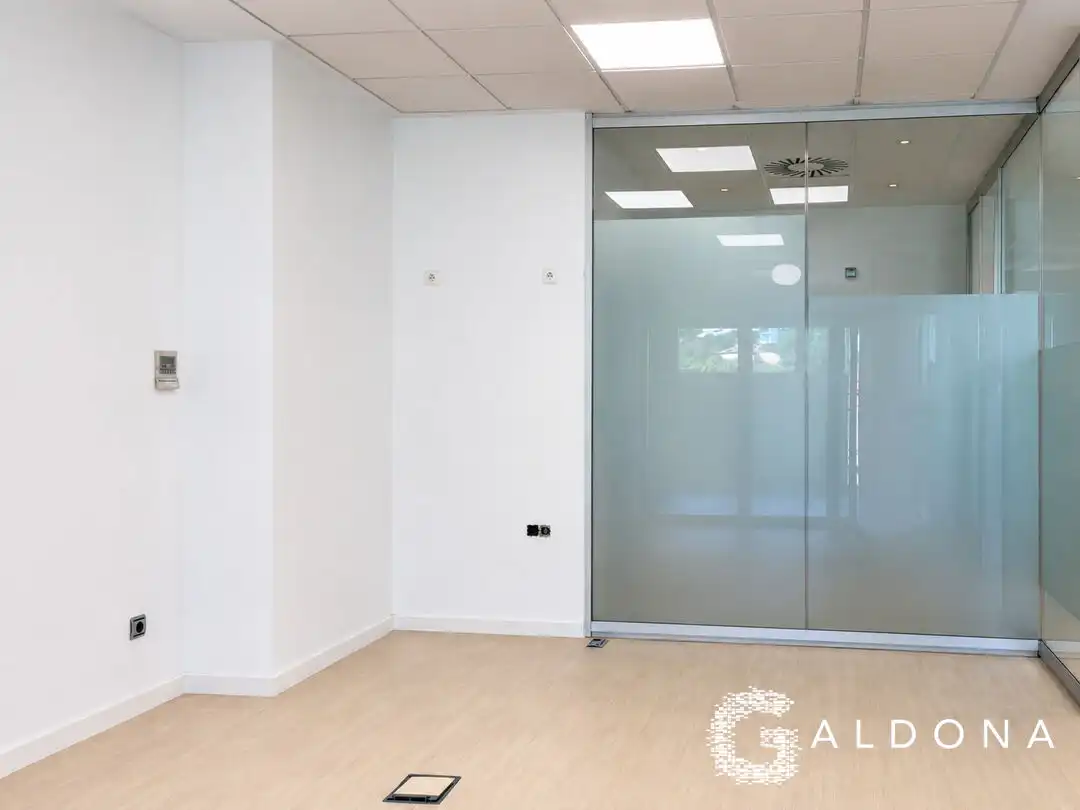 Office for rent in Donostia - San Sebastián   with Air Conditioner and Heating