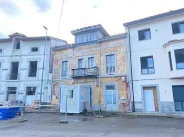 House for sale in Parres