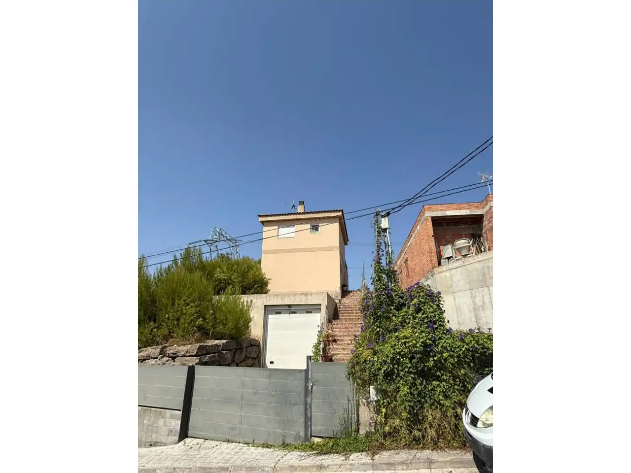 Exterior view of Houses for sale in Rubí  with Private garden