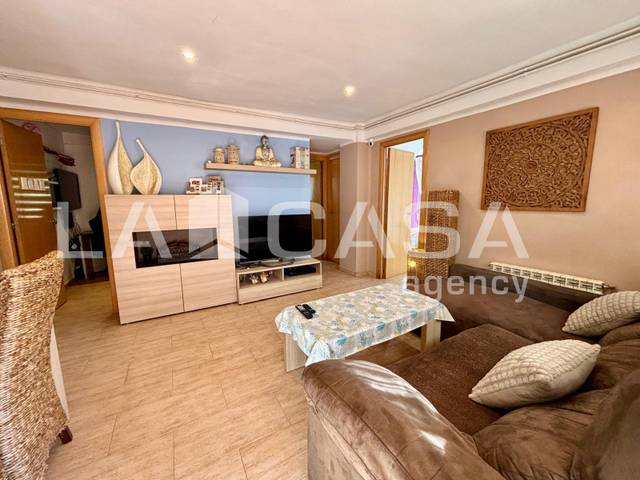 Piso en Venta en La Verneda i la Pau