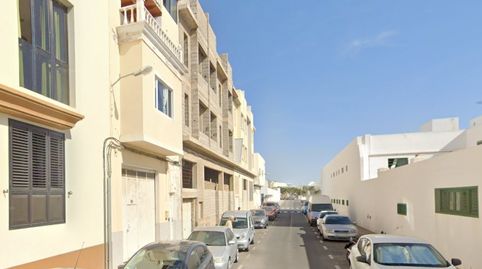 Foto 3 de Casa adosada en venta en Centro - La Vega Alta, Arrecife