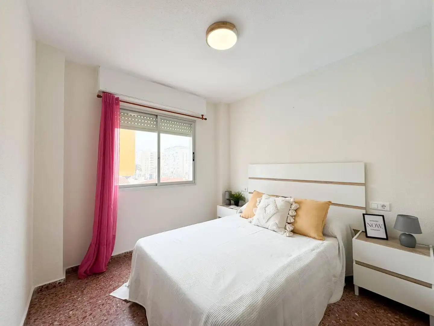 Habitación de Apartamento de alquiler en Playa de Gandia