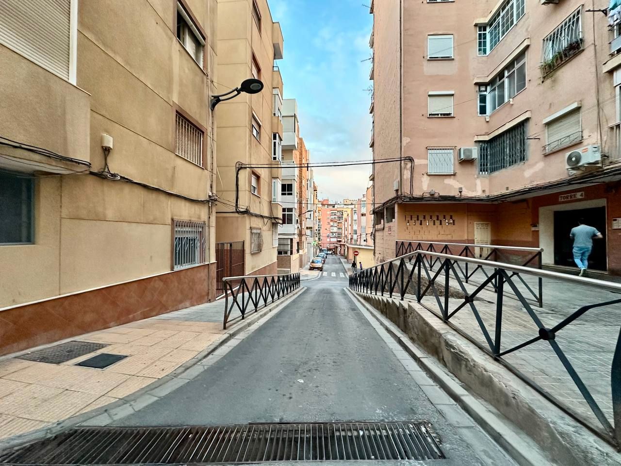 Vista exterior de Pis en venda en  Almería Capital