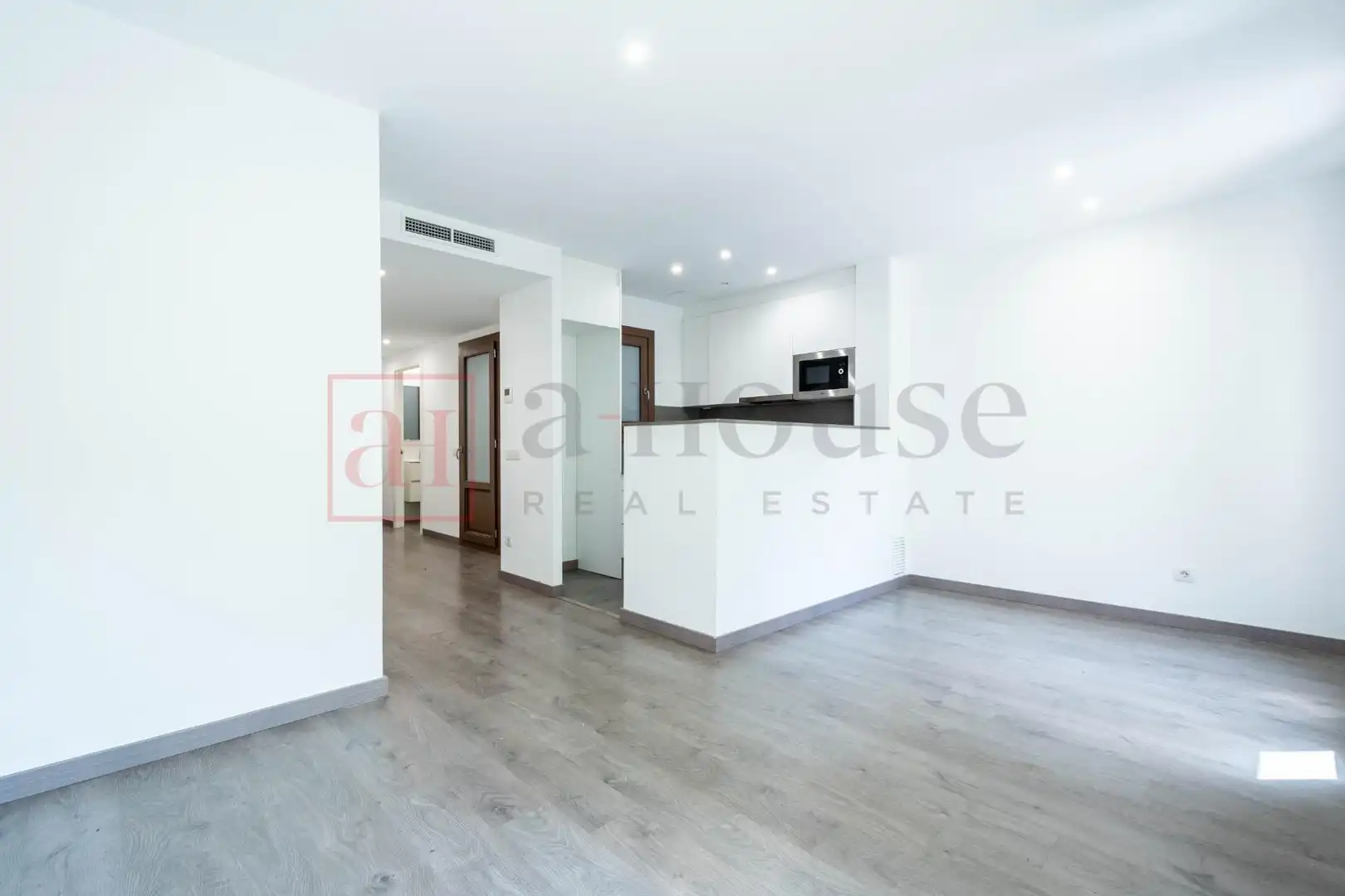 Piso con terraza en venta en Avenida Avinguda Paral·lel, imagen 4