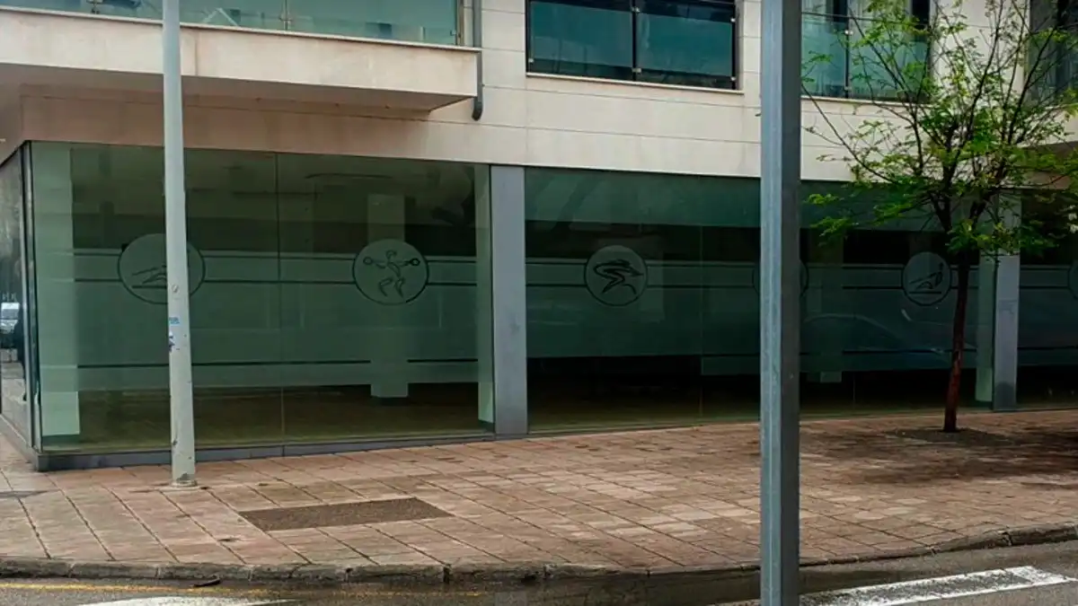 Business premises for sale in Carrer del Llevant, imagen 5