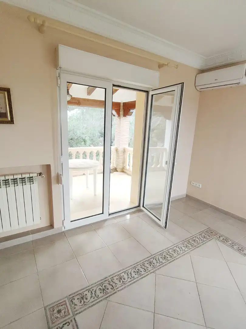 Detached house with garden for sale in Avenida L'ALCOIA DE 9, imagen 7