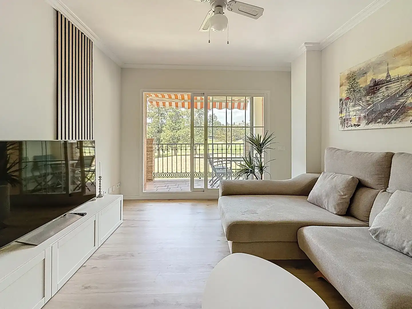 Sala de estar de Apartamento en venta en Mijas con Aire acondicionado, Calefacción y Jardín privado