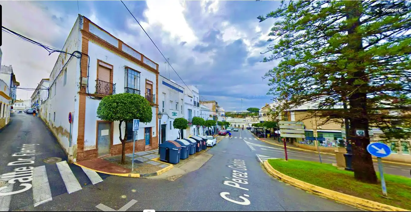 Vista exterior de Casa o xalet en venda en Arcos de la Frontera
