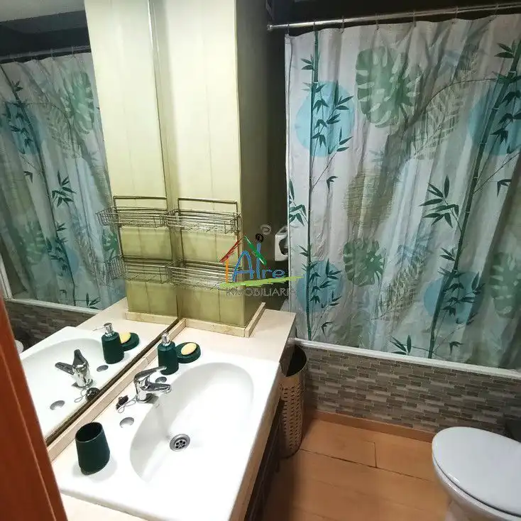 Badezimmer von Wohnung zum Verkauf in Almonte mit Klimaanlage, Terrasse und Abstellraum