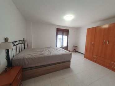 Maison avec balcon à vendre à Calle Larga 31