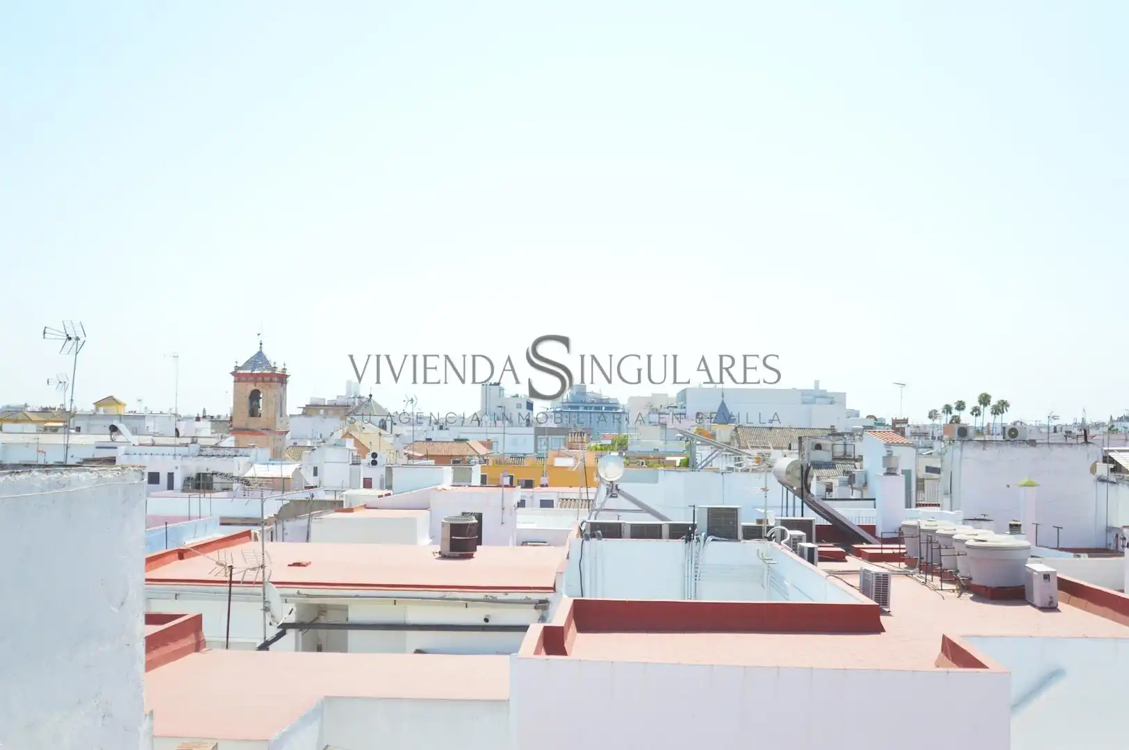 Vista exterior de Pis en venda en Sevilla amb Aire condicionat, Calefacció i Terrassa