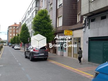 Aparcamiento en venta en De Oviedo 54