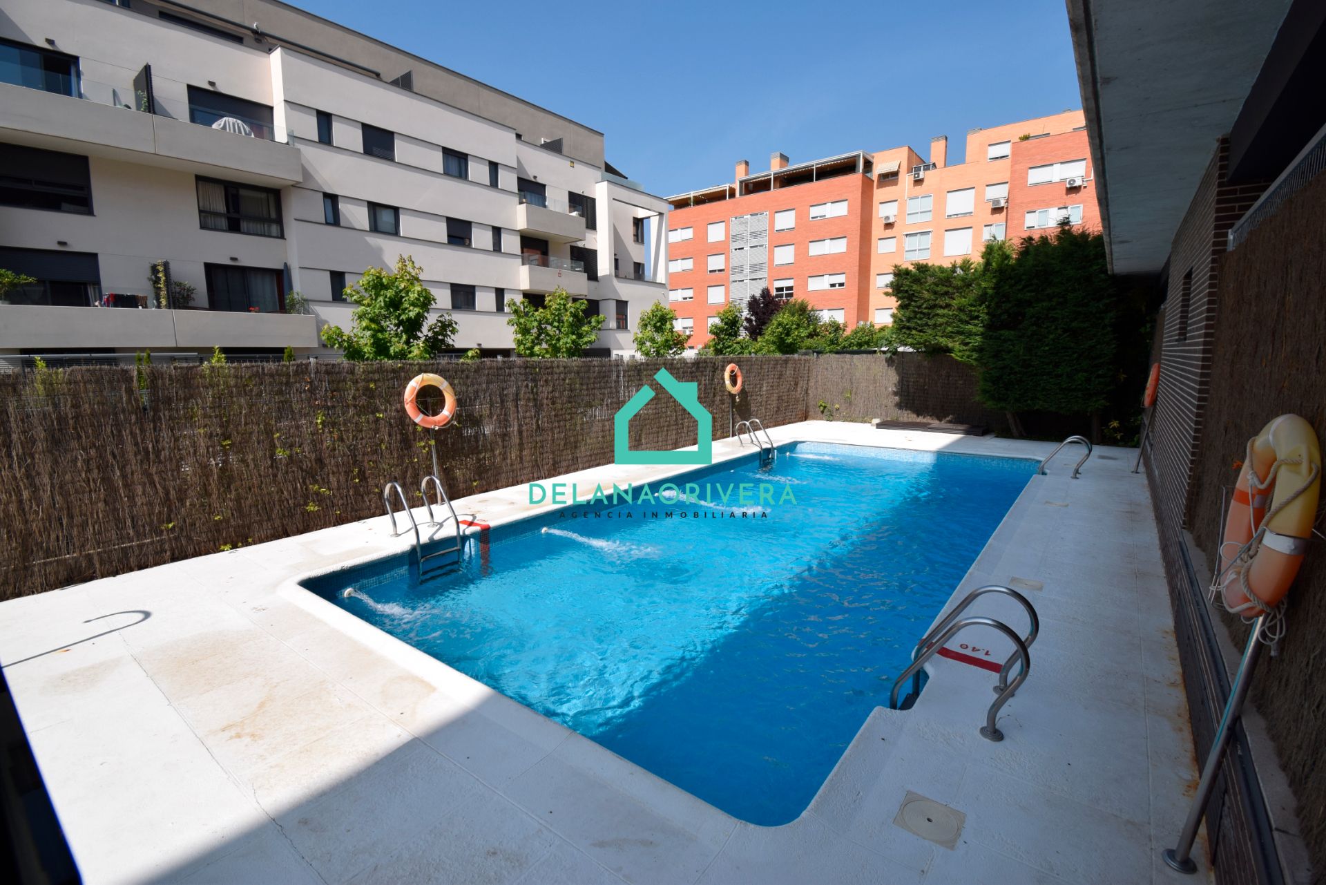 Piscina de Àtic en venda en Torrejón de Ardoz amb Aire condicionat, Calefacció i Terrassa