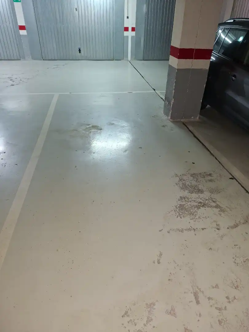 Garage zur Miete in Irun 