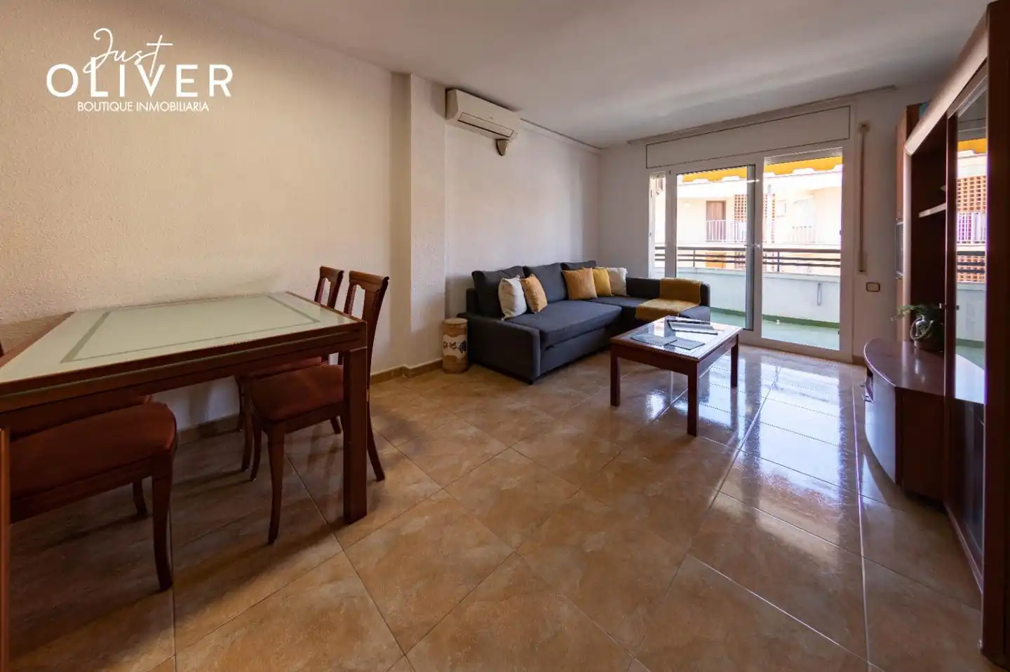 Living room of Flat for sale in Vila-seca  with Terrace and Furnished