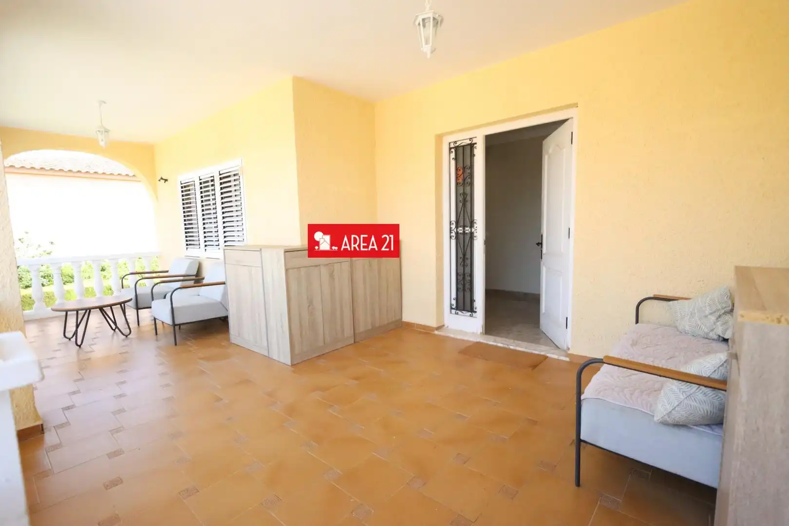Houses for sale in La Pobla de Vallbona  with Heating, Terrace and Storage room
