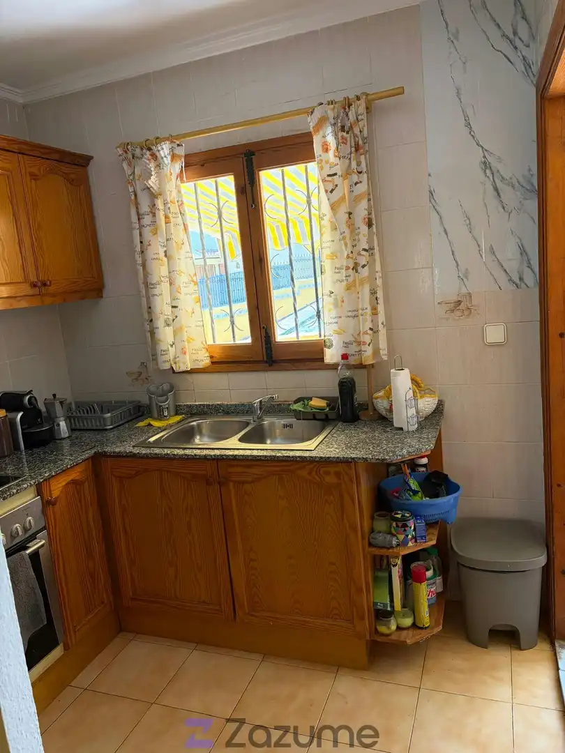 Kitchen of Detached homes for rent in Sueca  with Air Conditioner, Terrace and Swimming Pool