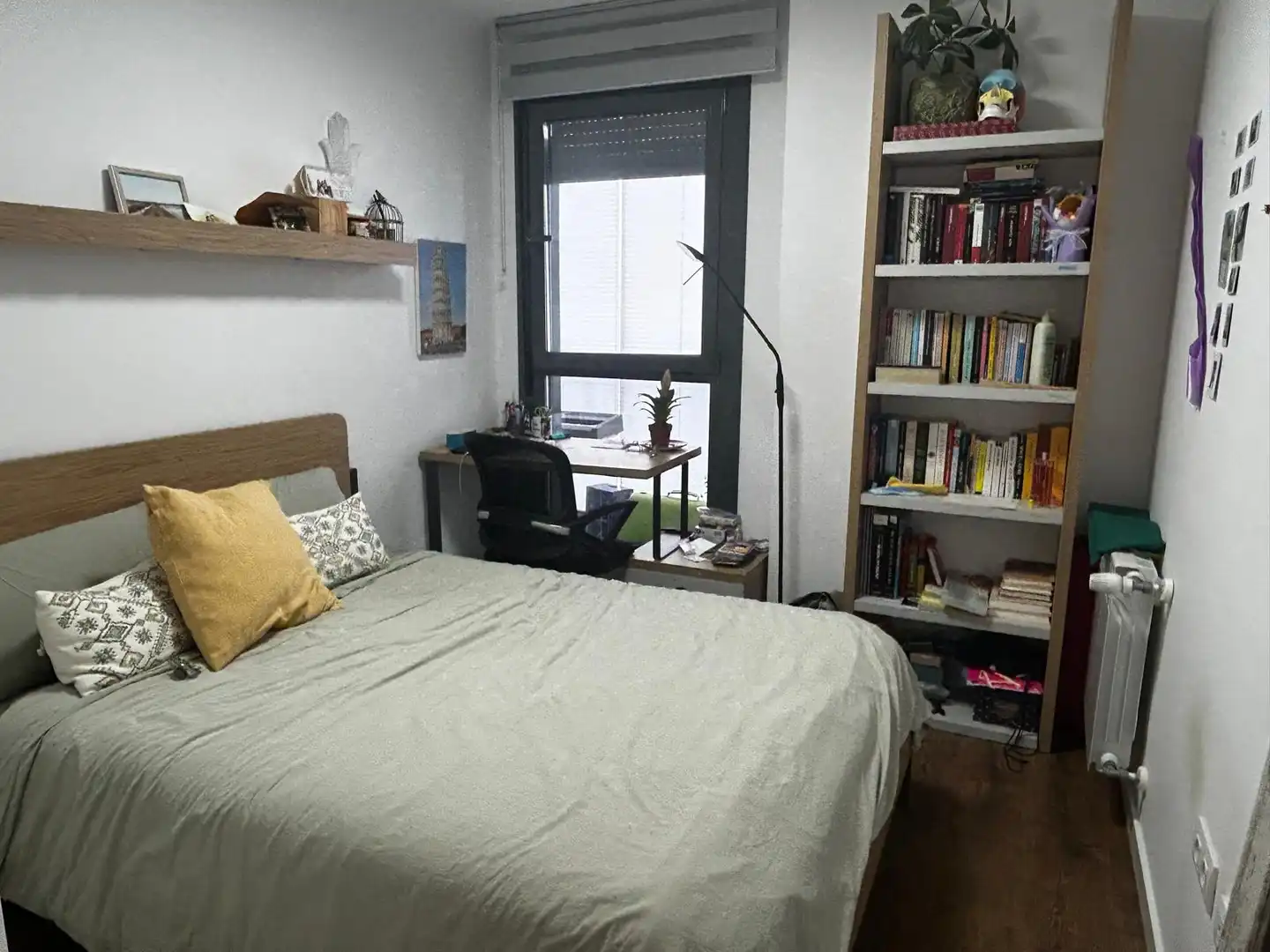 Habitación de Ático en venta en Valencia con Aire acondicionado, Calefacción y Jardín privado