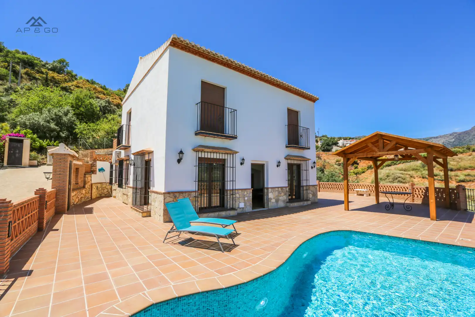 Vista exterior de Finca rústica de lloguer en Almuñécar amb Aire condicionat, Calefacció i Jardí privat
