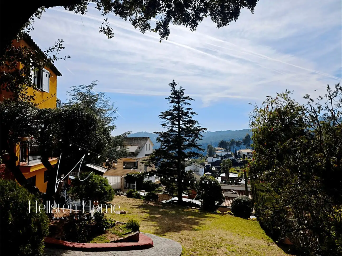 Chalet con jardín en venta en Pallejà, imagen 2