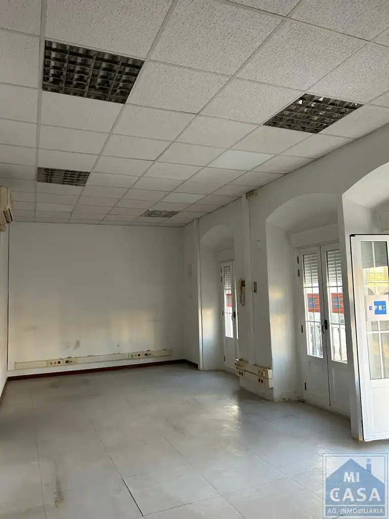 Oficina de lloguer a Centro