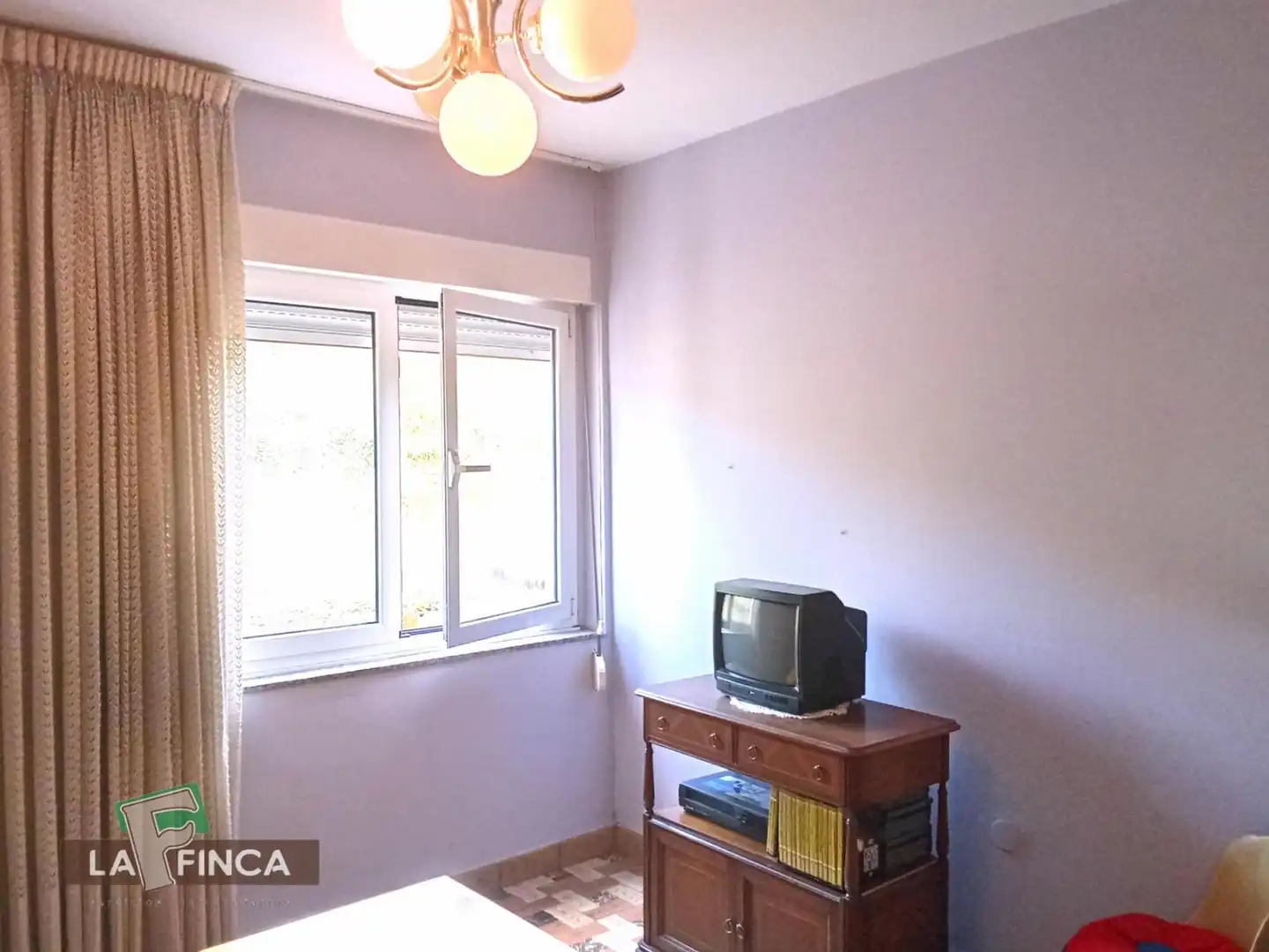 Bedroom of Flat for sale in Avilés  with Heating and Furnished