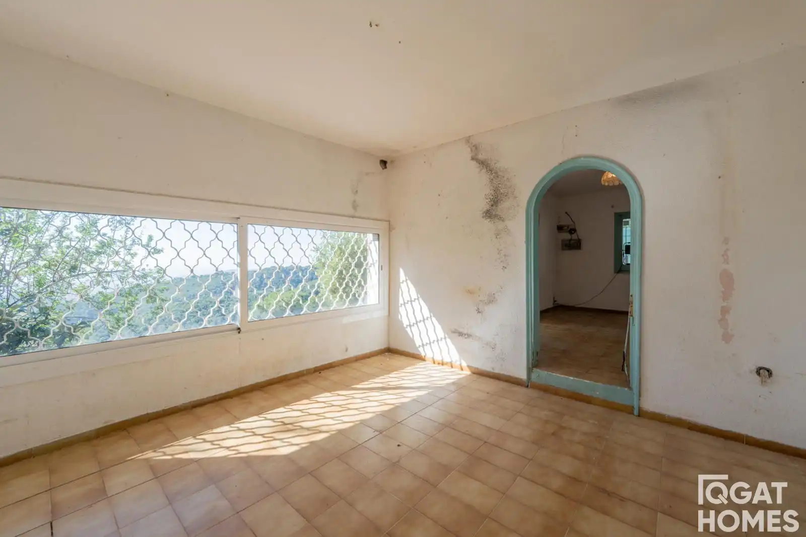 Menjador de Casa o xalet en venda en Sant Cugat del Vallès amb Calefacció, Piscina i Alarma