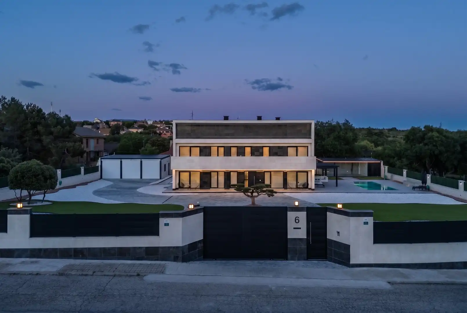 Exterior view of Houses for sale in Colmenarejo  with Air Conditioner, Heating and Private garden