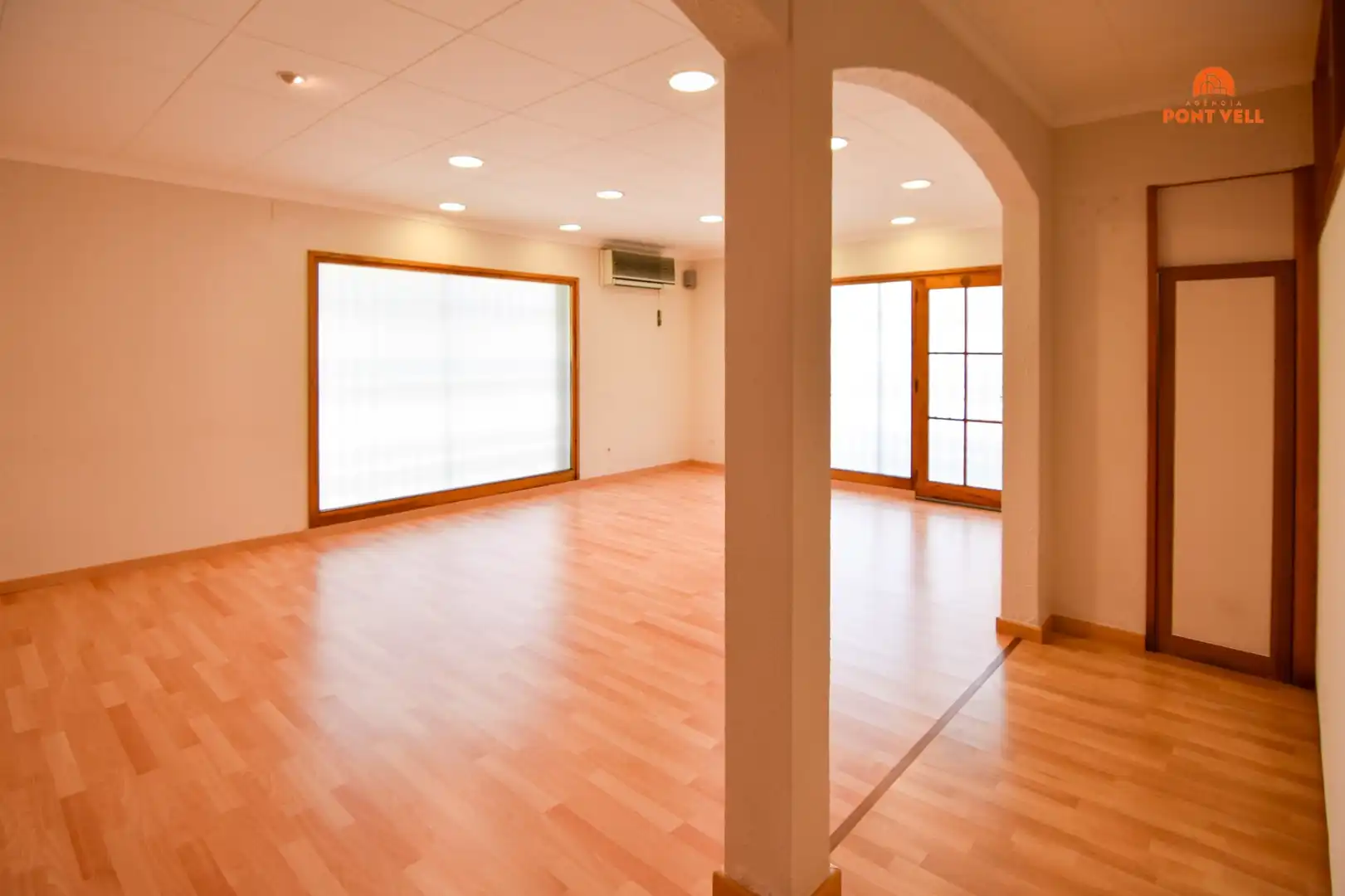 Local comercial de lloguer a La Bisbal d'Empordà, imagen 7