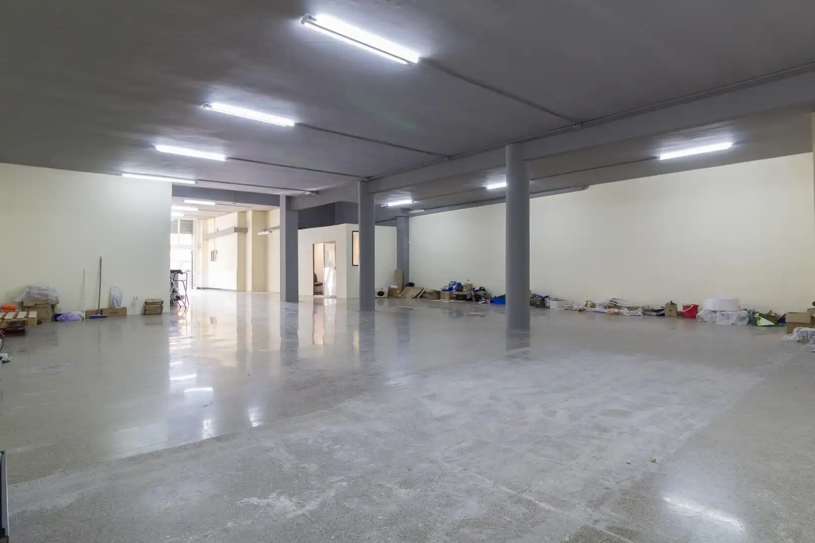 Local en venta en Viladecans