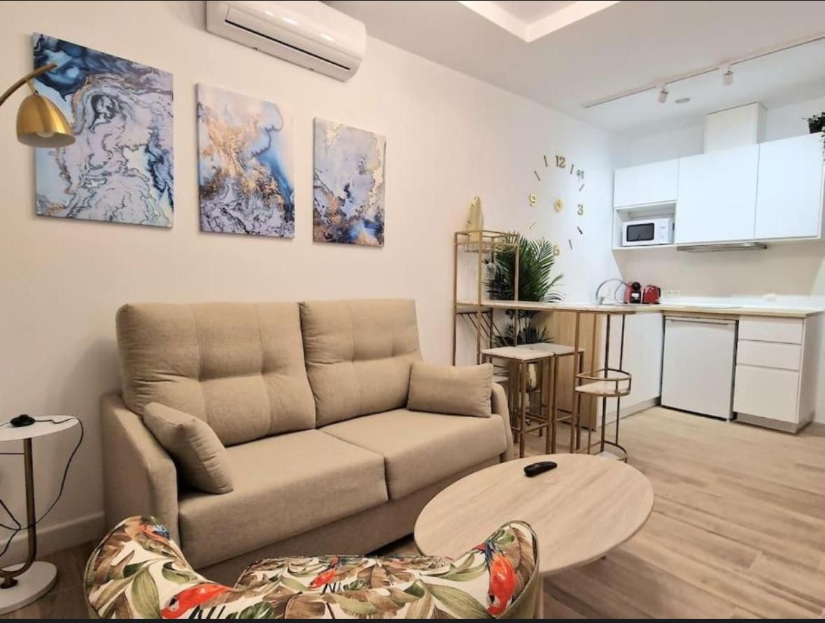 Living room of Planta baja for sale in  Cádiz Capital  with Air Conditioner