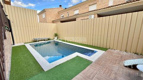 Foto 2 de Casa adosada en venda a Estación - Cruz Roja, Toledo