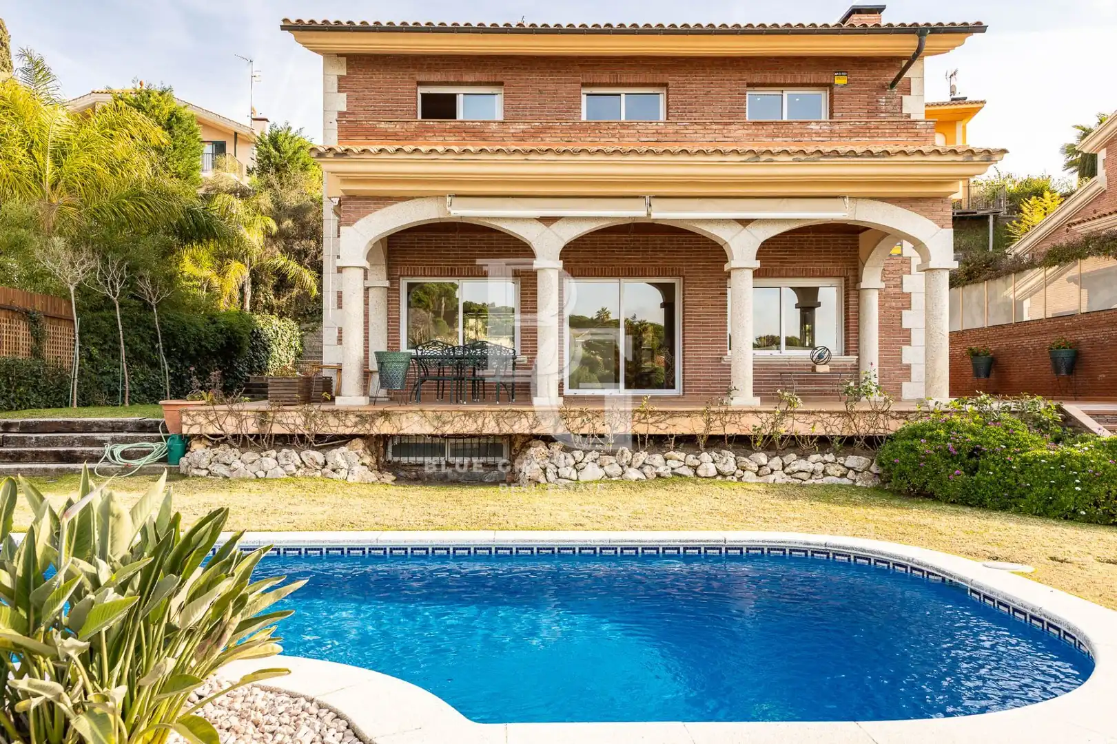 Haus mit Pool zum Verkauf in Les Bilbenyes