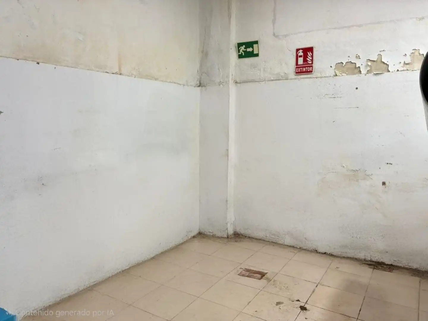 Local en venta en Burjassot