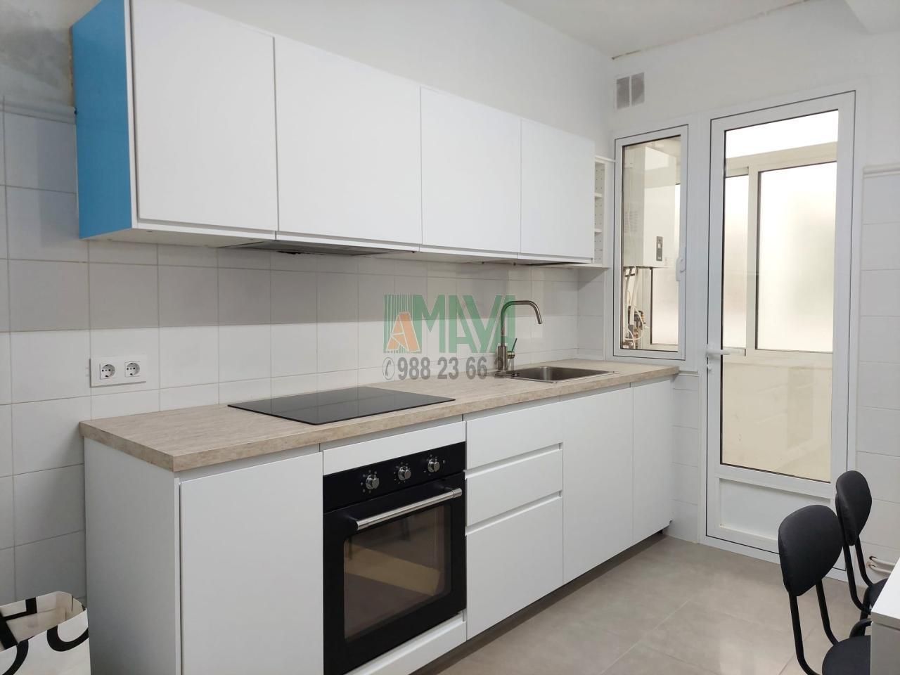 Kitchen of Flat for sale in Ourense Capital   with Heating and Storage room
