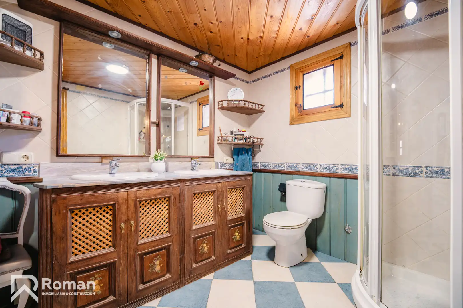 Bathroom of Houses for sale in Ezcabarte  with Furnished and Balcony