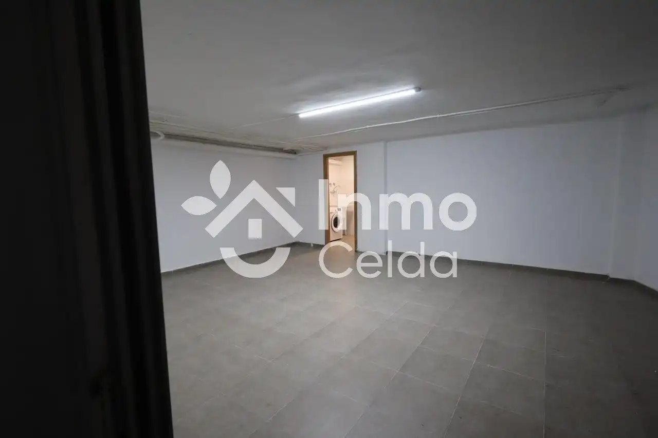 Casa adosada en venta en Chiva con Aire acondicionado, Calefacción y Terraza