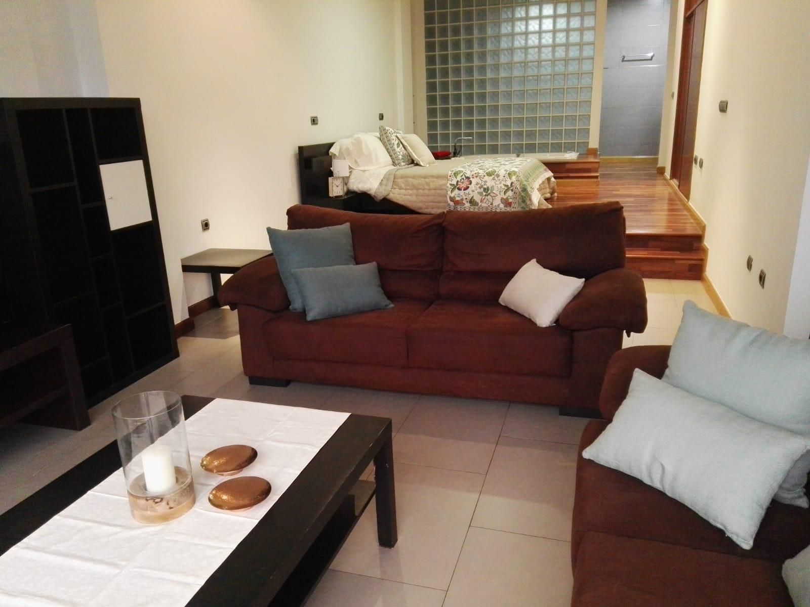 Living room of Loft for sale in Algeciras  with Air Conditioner