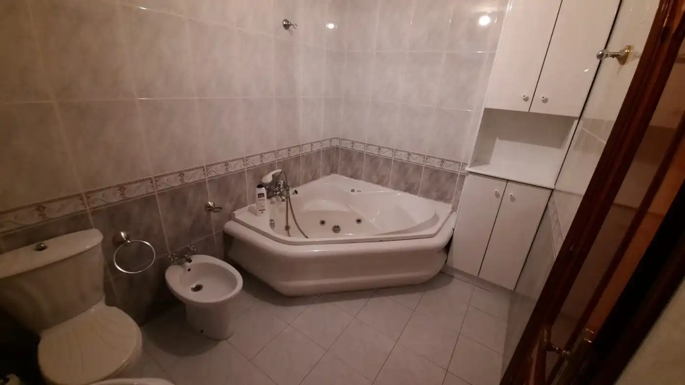 Baño de Casa o chalet en venta en Corcubión con Calefacción, Terraza y Trastero