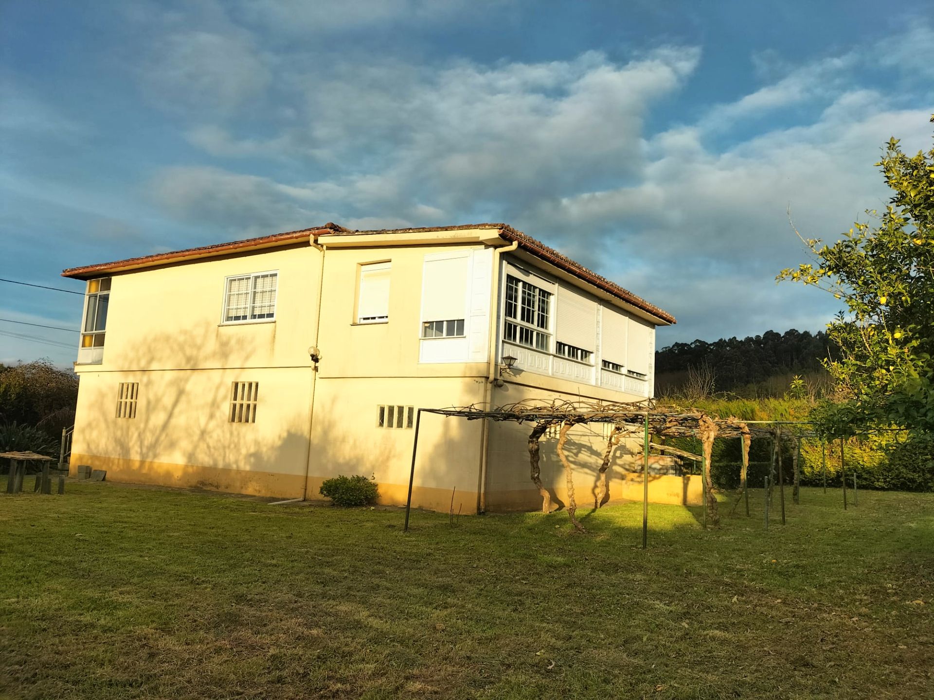 Exterior view of House or chalet for sale in Abegondo  with Heating, Private garden and Parquet flooring