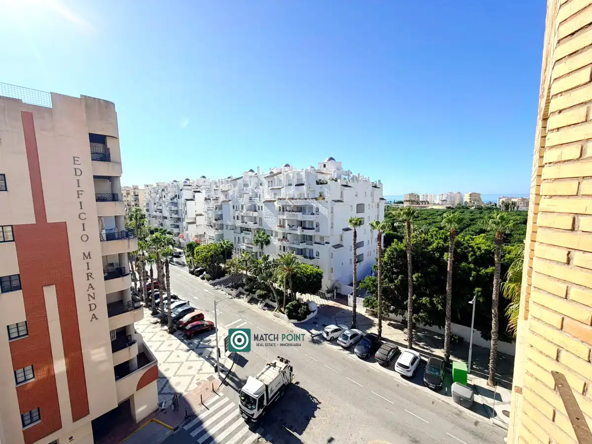 Pis amb ascensor de lloguer a Avenida Costa del Sol, imagen 3